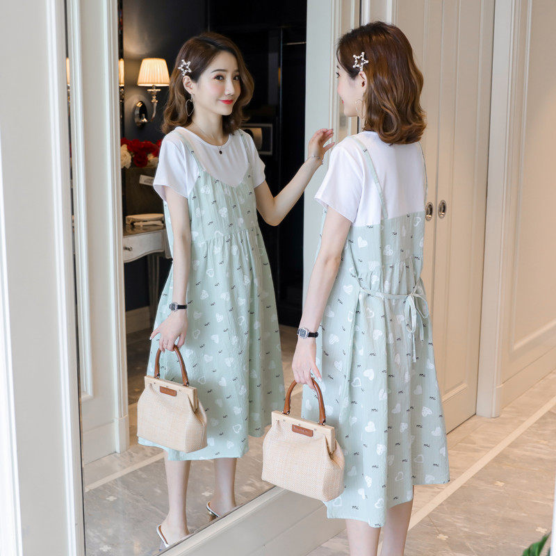孕妇夏装连衣裙孕晚期2020时尚小清新孕妇装夏天裙子潮妈薄款短袖