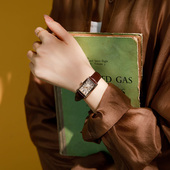 邢菲同款 小方盘防水石英表 聚利时手表女方形轻奢小众女表复古时尚