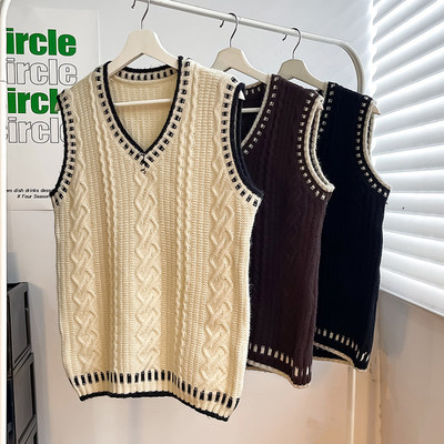 男款针织马甲V领毛衣背心日系情侣秋冬衬衫叠穿设计感针织衫外套