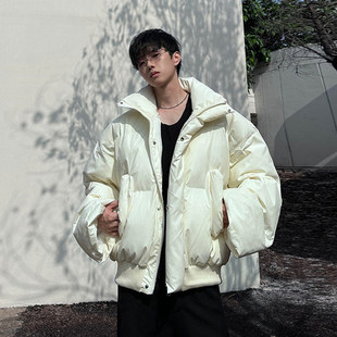 男士立领短款羽绒棉服PU皮硬挺boxy版型三防加厚保暖外套白色