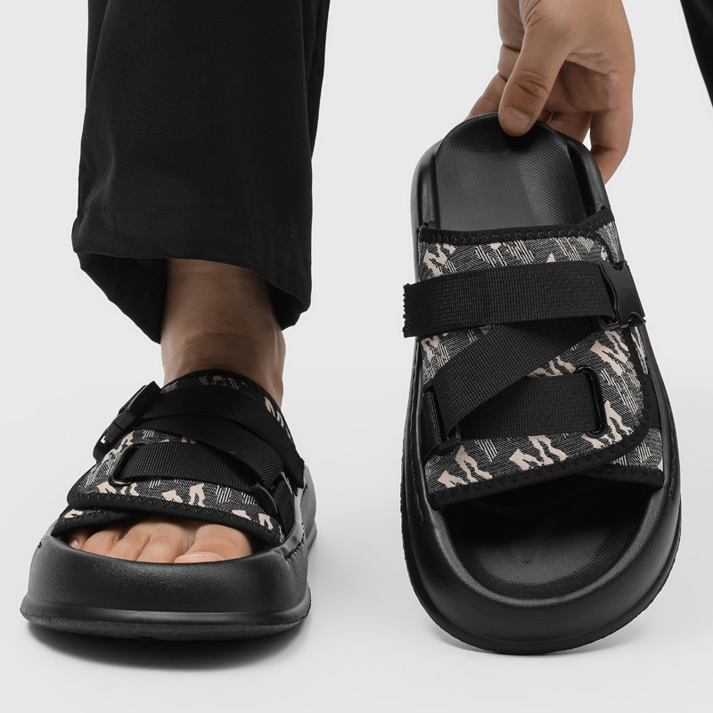 夏季外穿高级感休闲凉鞋男露趾厚底开车两用拖鞋轻便踩屎感沙滩鞋