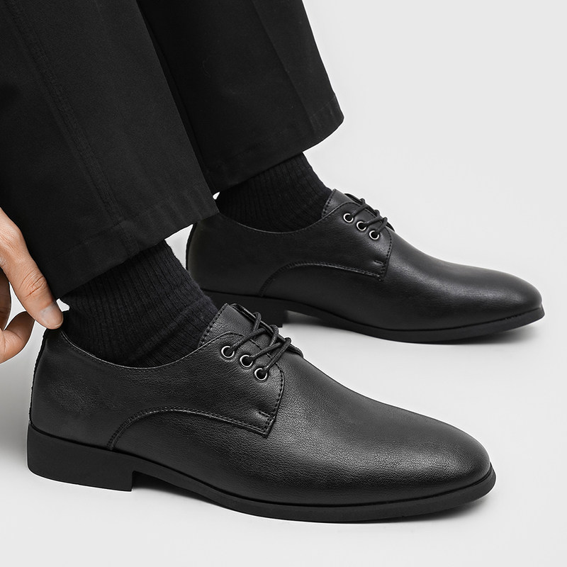 皮鞋男款休闲薄底百搭英伦风扁头潮通勤德比鞋男系带复古牛津鞋子