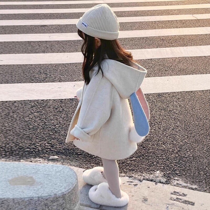 法国Uamtor女童加厚时髦毛呢大衣
