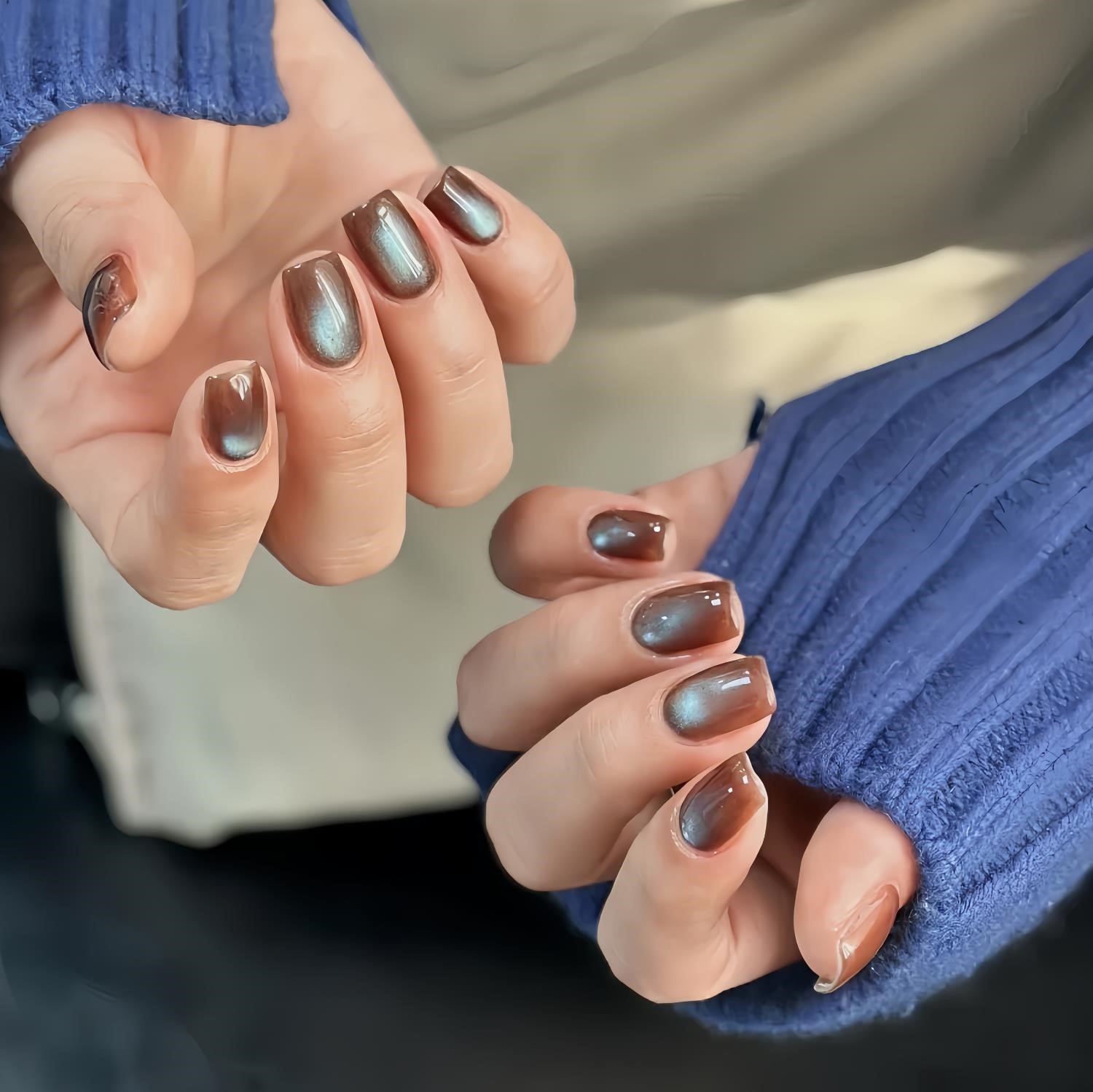 蓝棕色玻璃珠猫眼手工美甲