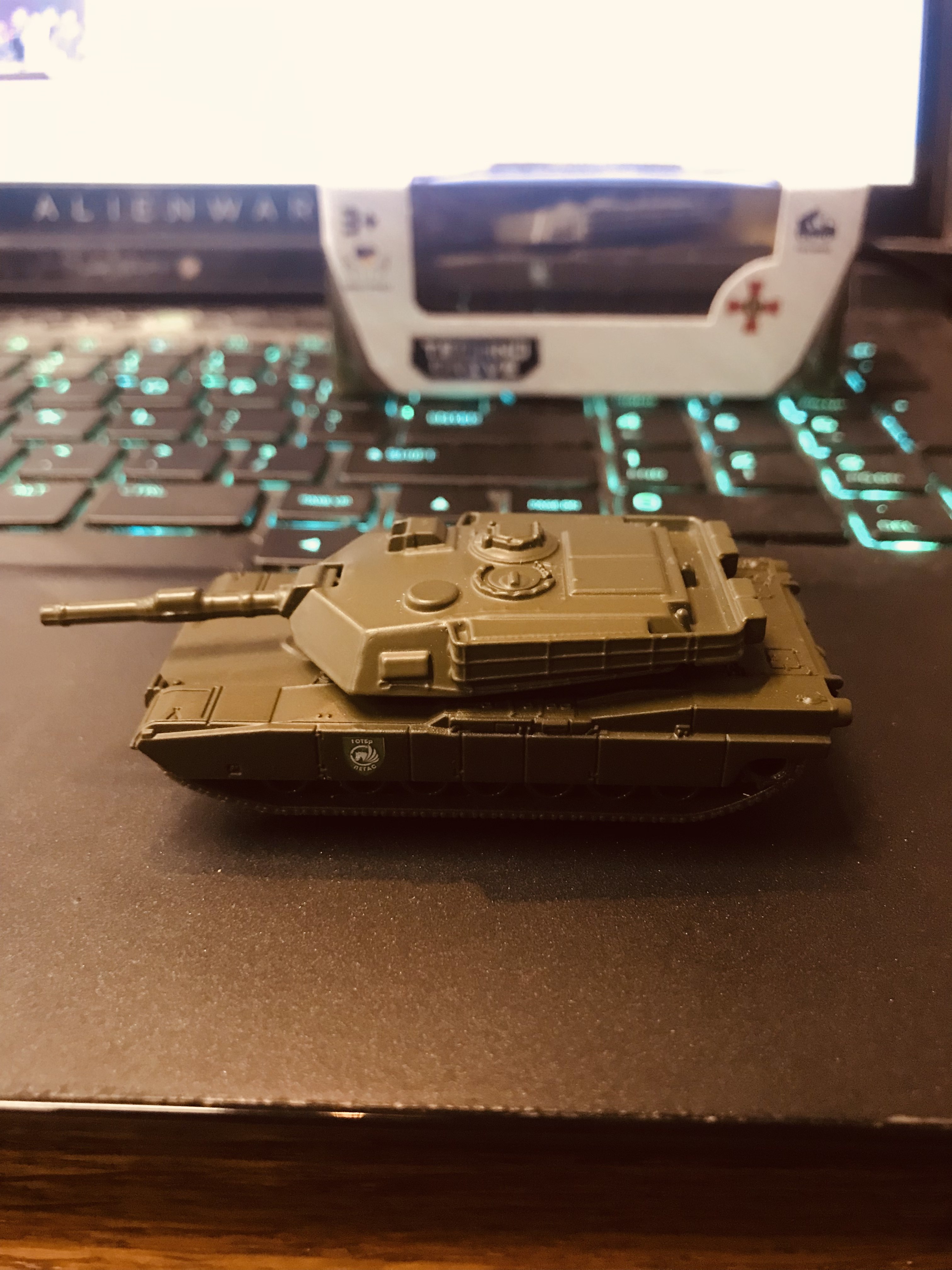 小坦克,家居饰品,其他装饰画,淘宝优惠券,粉丝福利购,淘宝优惠卷