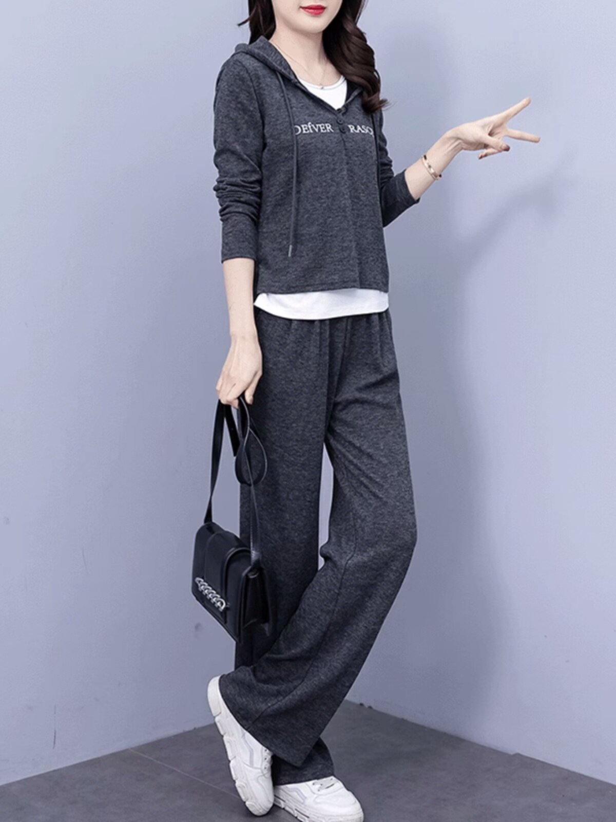 运动休闲套装女2025春季新款时尚洋气时髦大码胖mm显瘦遮肉两件套