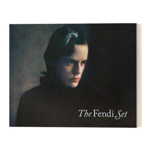 From Borghese The Set 艺术图册 进口英语书 英文原版 设计 Bloomsbury Fendi 时尚 芬迪Couture春夏系列品牌画册 英文版 时装
