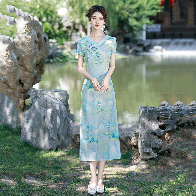 低领棉麻国风新中式苏州旗袍改良年轻款女高级感短袖日常可穿夏季