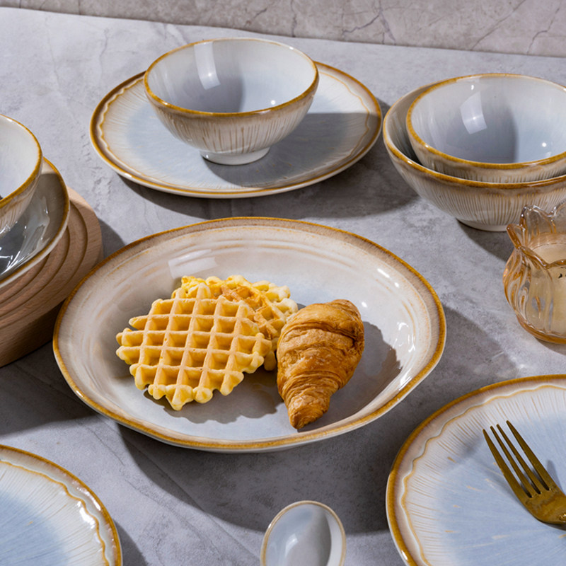 玉泉餐具套装家用盘子中式复古陶瓷碗盘礼盒釉下彩乔迁碗具餐具