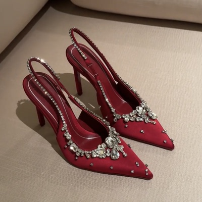尖头水钻高跟鞋女2025新款酒红色细跟一字带性感后空凉鞋礼服婚鞋