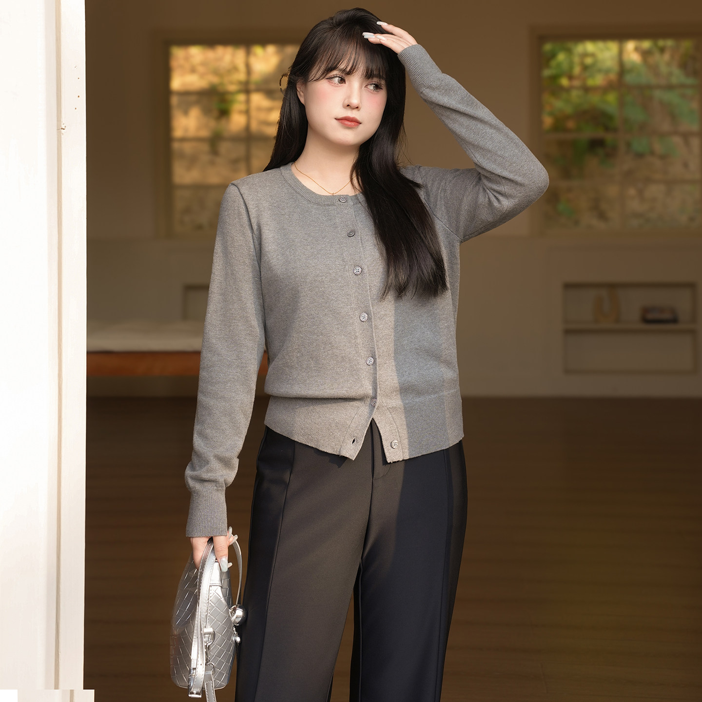 慕翎大码女装通勤风灰色针织开衫女长袖遮肉显瘦轻奢风毛衣外套,女装/女士精品,常规大码外套,淘宝优惠券,粉丝福利购,淘宝优惠卷