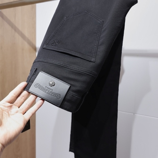 春装2026潮牌欧货男款深黑灰修身牛仔裤轻奢高端百搭显瘦弹力长裤