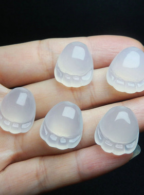 男女玉髓玛瑙猫爪吊坠项链挂件