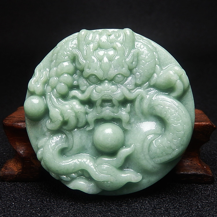 霸气盘龙吊坠生肖龙玉石男女玉坠