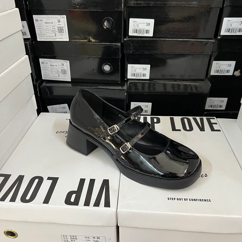 大码法式复古断码捡漏女鞋圆头粗跟双扣带浅口单鞋,女鞋,浅口单鞋,淘宝优惠券,粉丝福利购,淘宝优惠卷