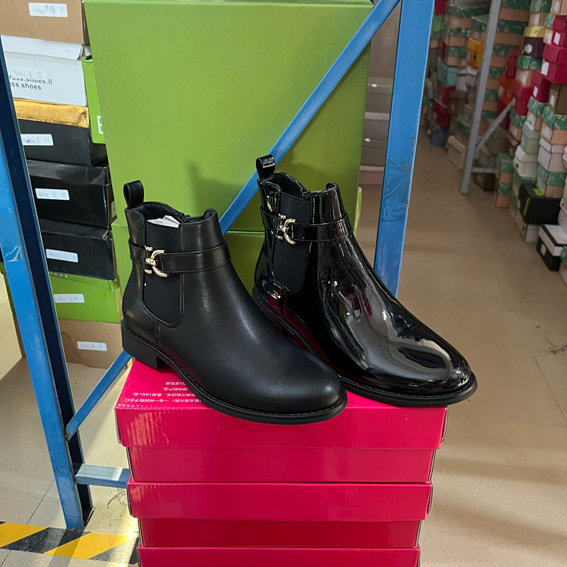 外贸原单出口时尚女鞋英伦风圆头低跟金属扣切尔西短筒靴,女鞋,切尔西靴,淘宝优惠券,粉丝福利购,淘宝优惠卷