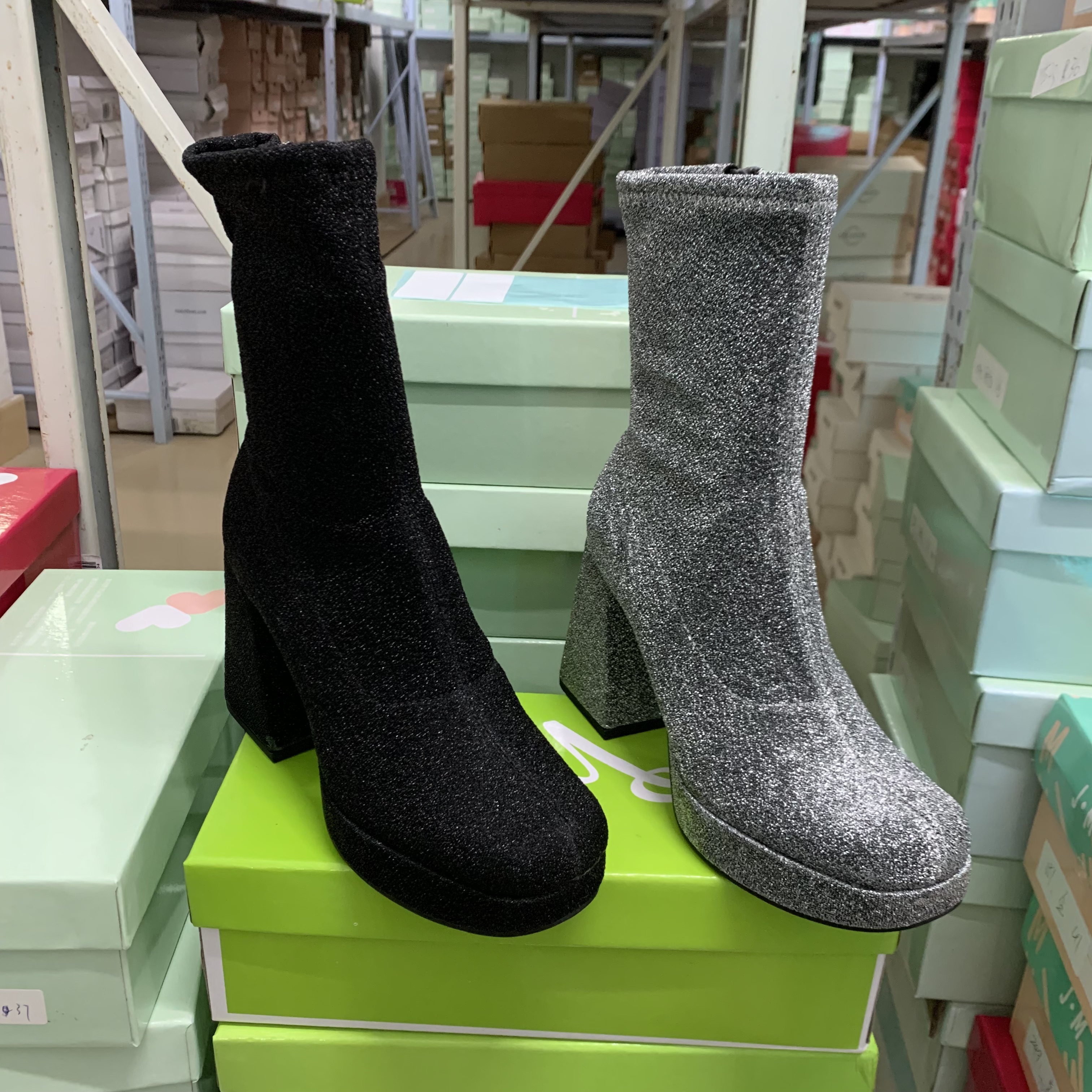 粗高跟短靴T台走秀时装靴