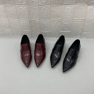 外贸出口纯原欧美风 尖头深口单鞋女中跟软底显瘦百搭纯色小皮鞋