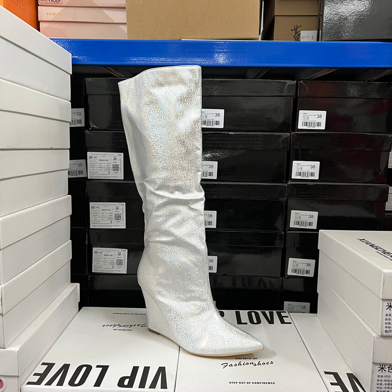 外贸原单出口时尚女鞋亮片尖头内增高长靴高筒时尚亮丝靴子