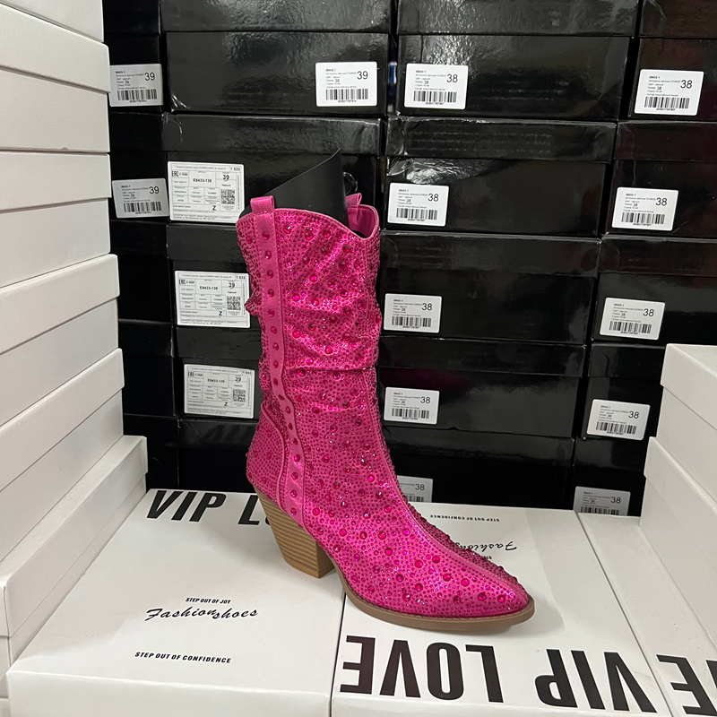 出口原单外贸断码捡漏时尚女靴尖头粗跟满钻中筒靴