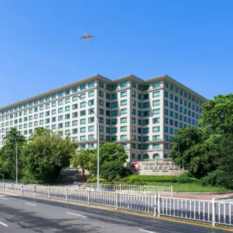 厦门翔鹭酒店2/4晚+2大2小自助早餐【1.2M以下小孩】+6项权益