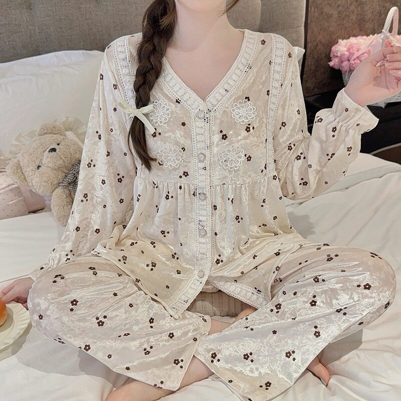 甜美金丝绒睡衣女冬季套头长袖长裤蕾丝花边金钻绒外穿家居服套装
