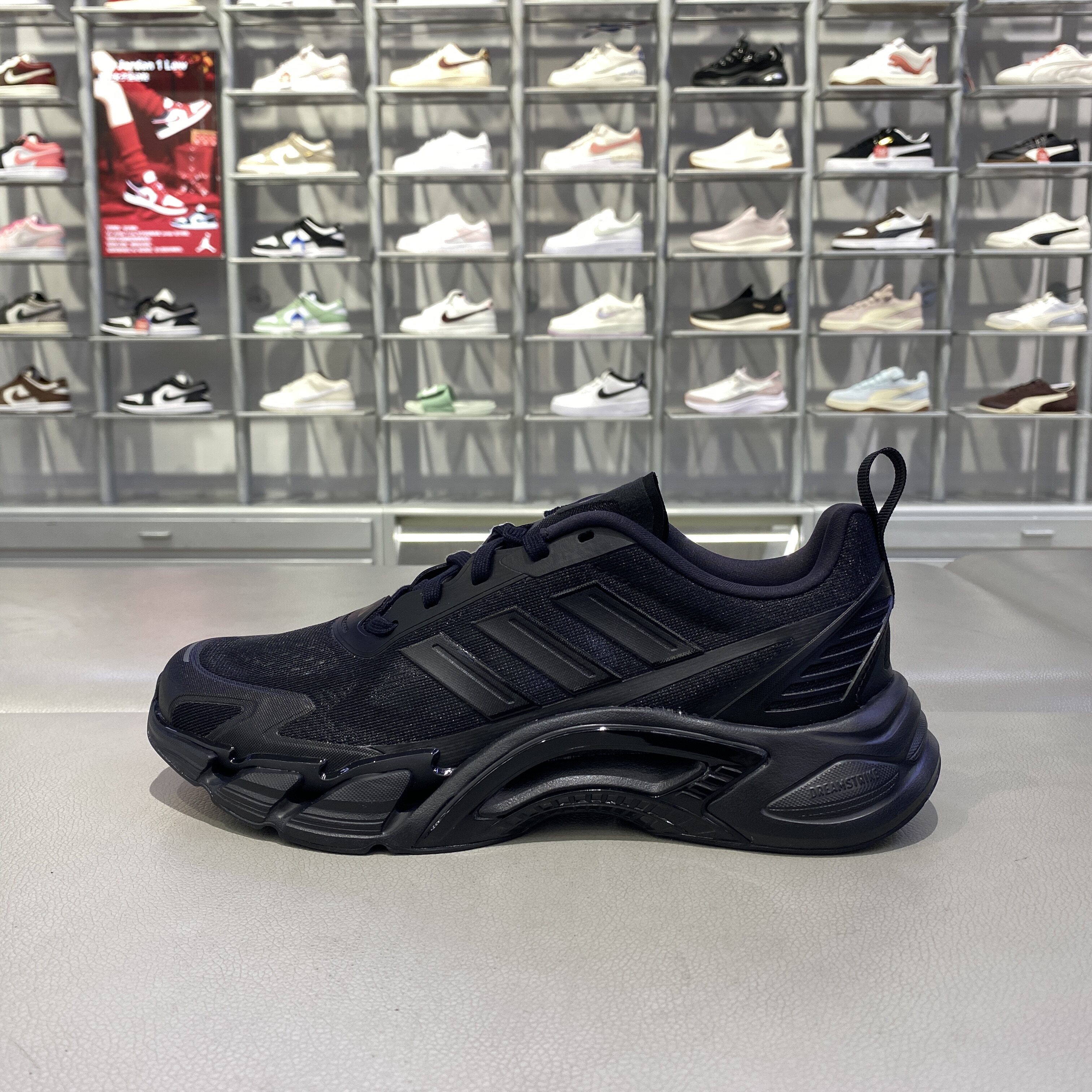 正品阿迪达斯ADIDAS男女跑步鞋