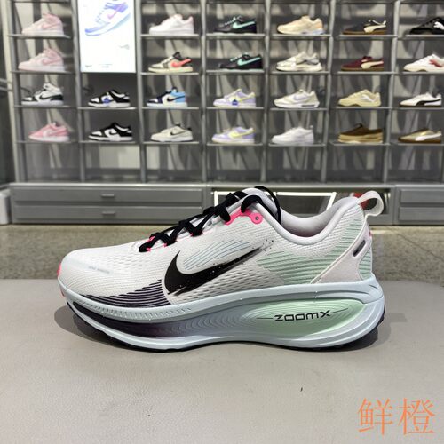 正品耐克NIKE男款跑步鞋