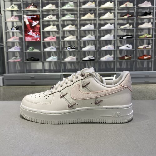 正品Nike耐克AF1女低帮板鞋