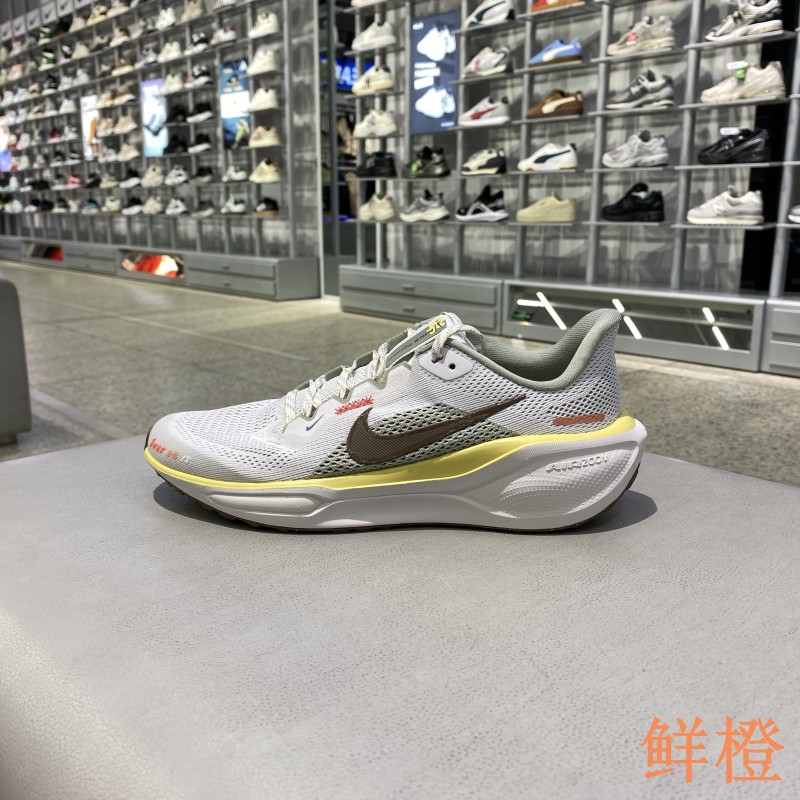 Nike耐克轻便网面运动跑步鞋