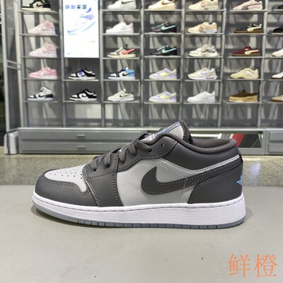 正品耐克NIKE儿童篮球鞋