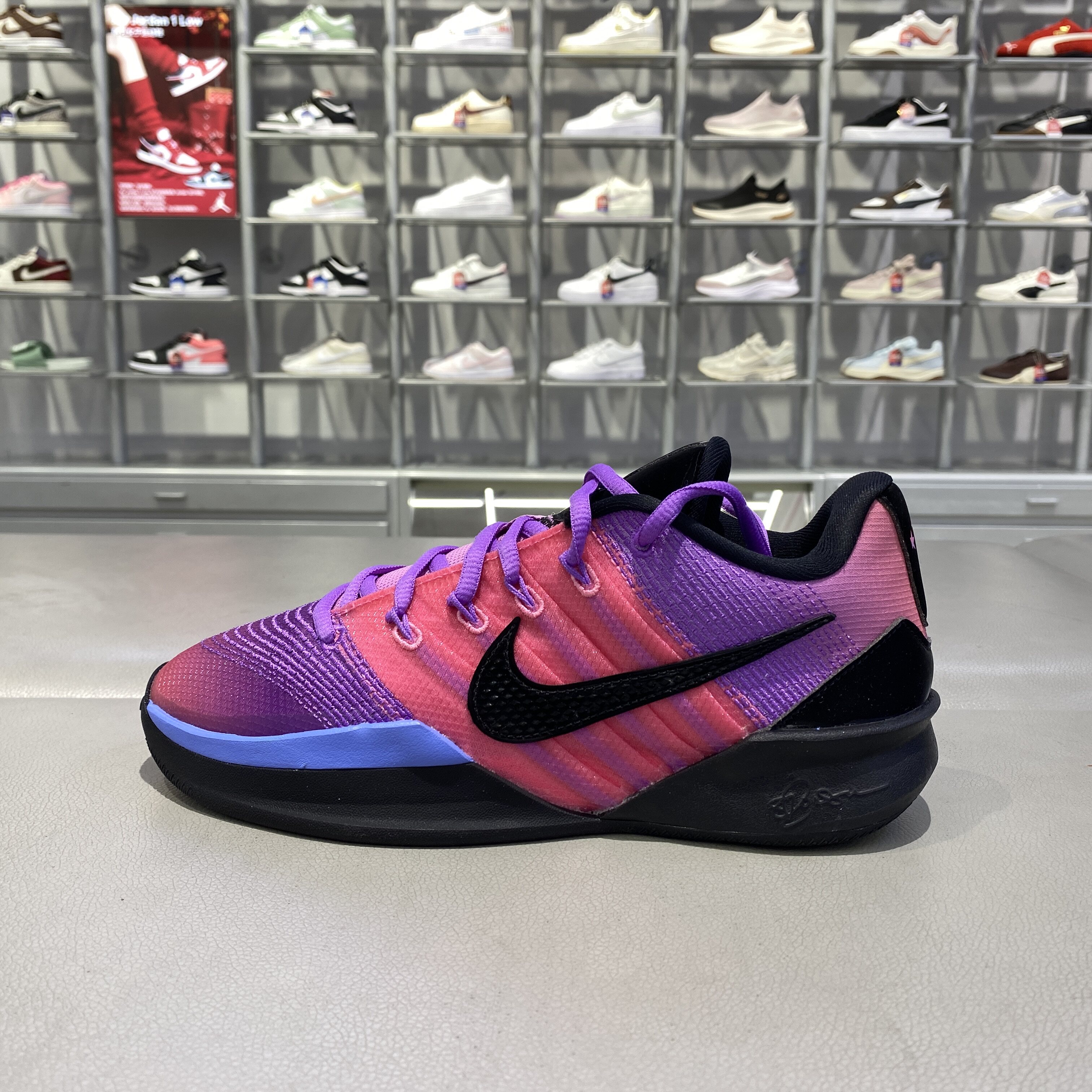 正品耐克NIKE女款拼色时尚百搭训练透气低帮运动休闲篮球鞋IR2658