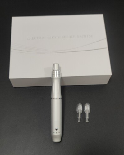 新B款银色充电机蓄电8小时动力足速度快
