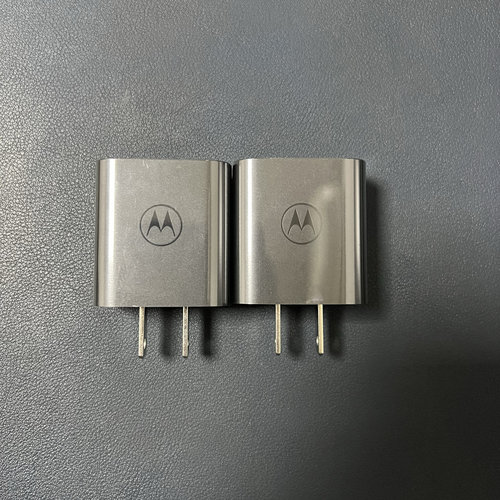 Moto原装5V2A充电器 10w头 适合蓝牙耳机小风扇音响平板牙刷夜灯