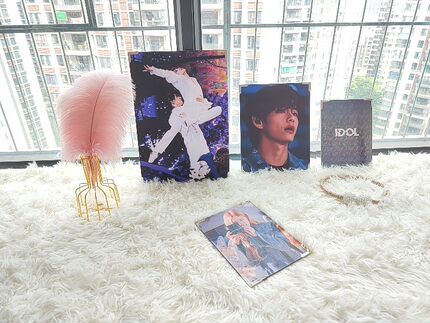 发图制作 BTS同款明星爱豆硬卡纸相框闪光磨砂膜定制 单双面相框