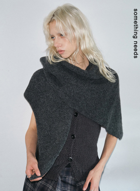 郑佰万 时尚冲击百搭三角巾25秋冬氛围披肩女保暖造型感围巾脖潮