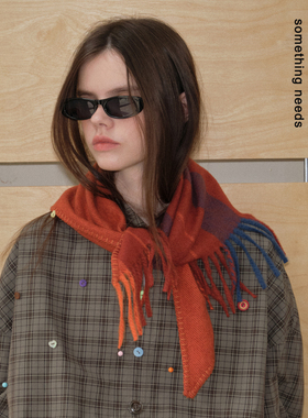 郑佰万 时尚复古格纹流苏披肩女冬季氛围感三角巾个性百搭围脖潮