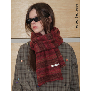 郑佰万 限定蔓越莓 织线复古条纹围巾女冬款盐感防寒针织围脖加厚