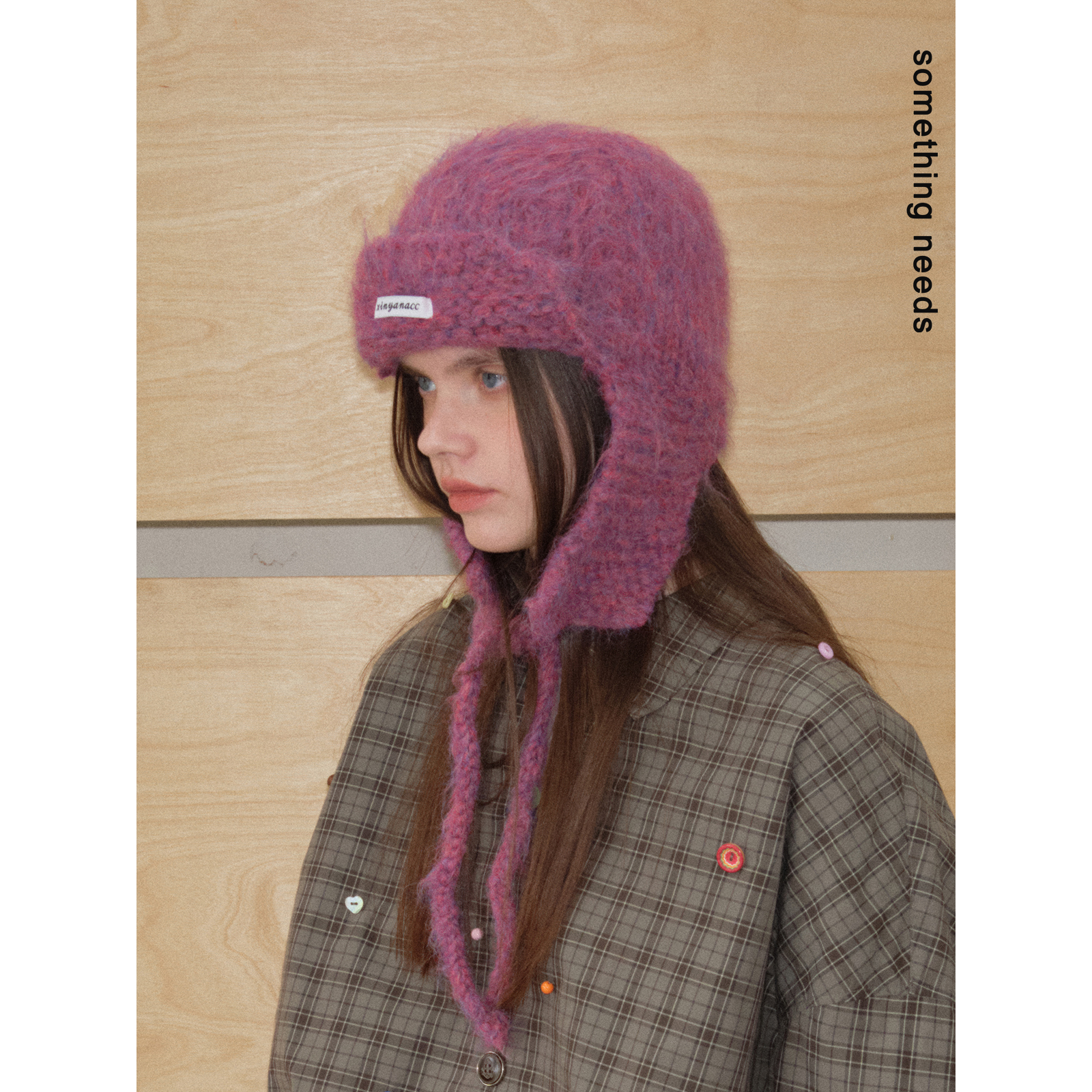 衬出冷白皮！时髦保暖护耳飞行帽