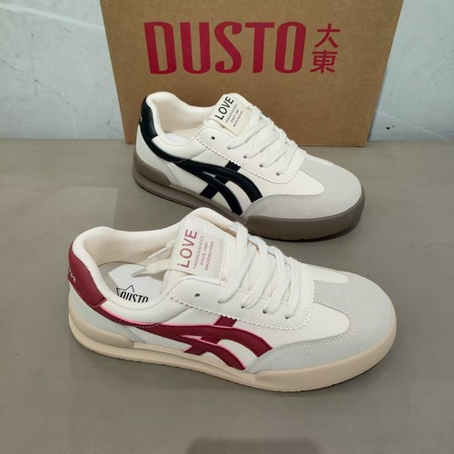 大东德训鞋女2025新款平底舒适百搭学生阿甘鞋软底轻便防滑7522