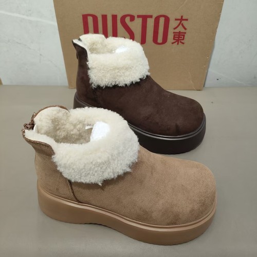 大东雪地靴女2025冬季新款时尚加绒保暖棉鞋女士短靴舒适轻巧1128