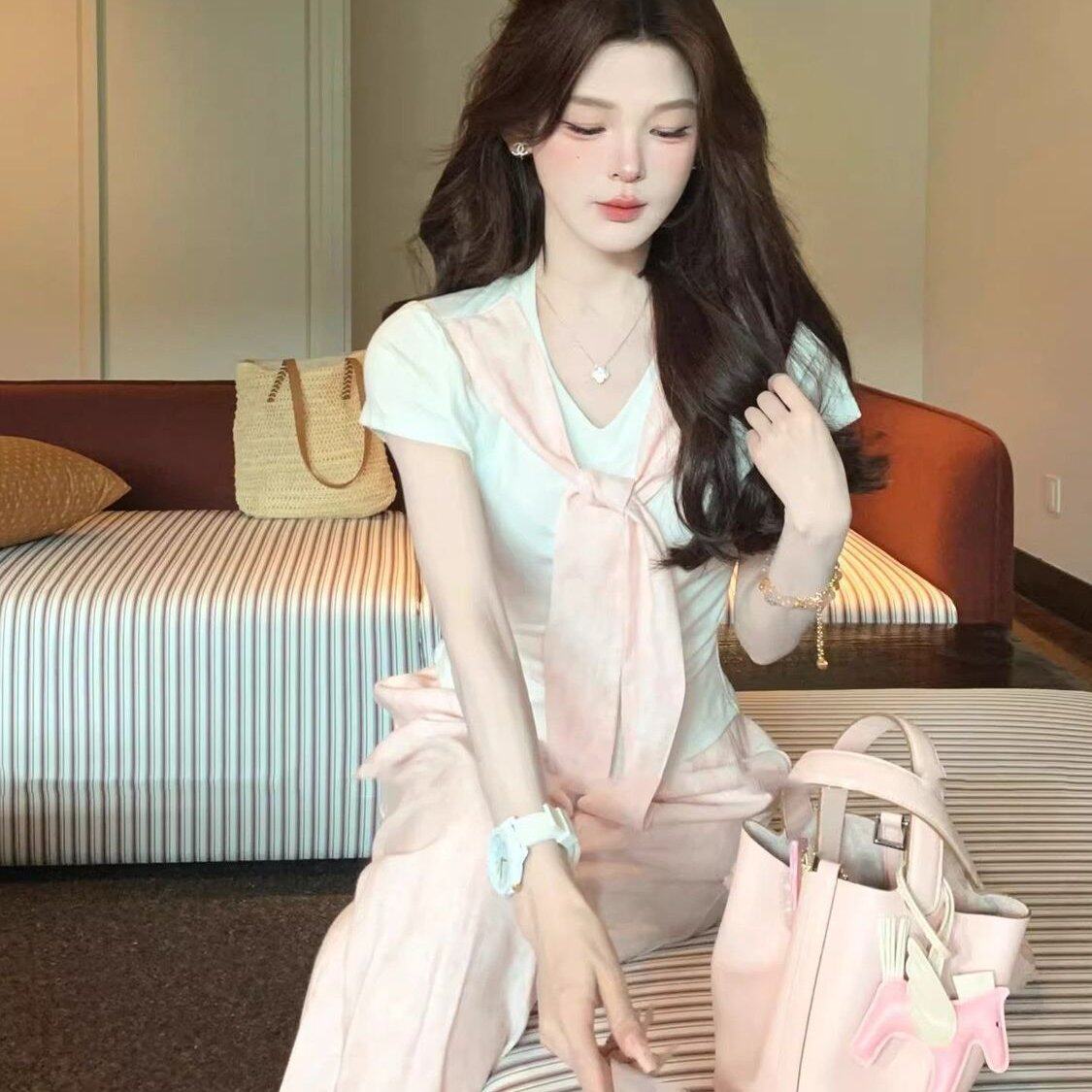 盐系穿搭网红炸街运动套装女夏甜美显瘦短袖减龄阔腿裤时尚两件套