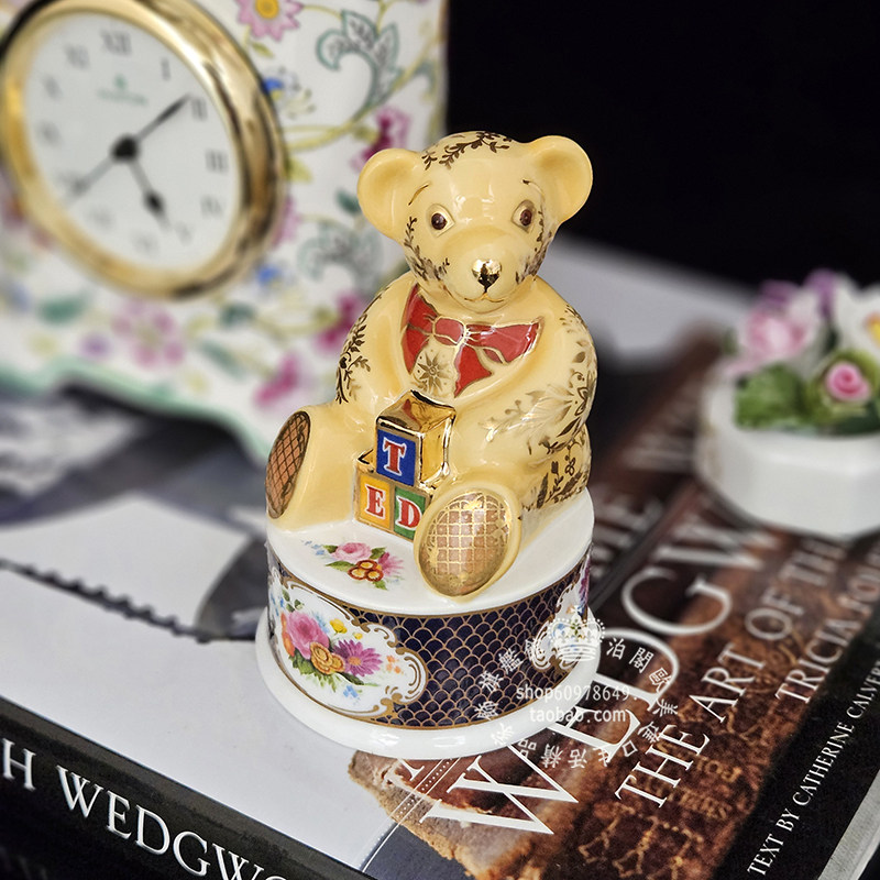 英国制Royal Worcester 1999 金彩骨瓷摆件礼物文玩书房小摆件