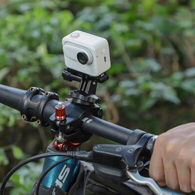 适用DJI大疆OSMO OA3/4运动相机自行车支架Insta360骑行夹配件