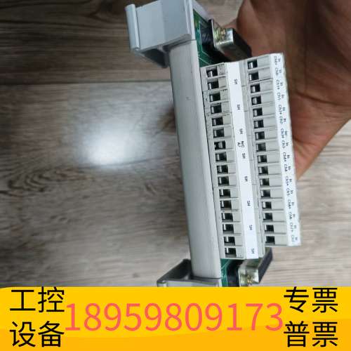 华创科技AB模块1492-AIFM8TC-R-3，使用，