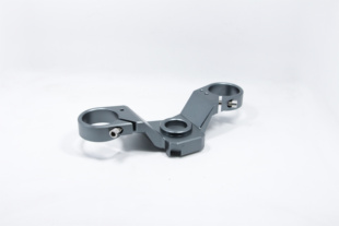 FT改装春风250SR鸥翼式轻量化改装降低手把上联板 竞赛预留钛尺位