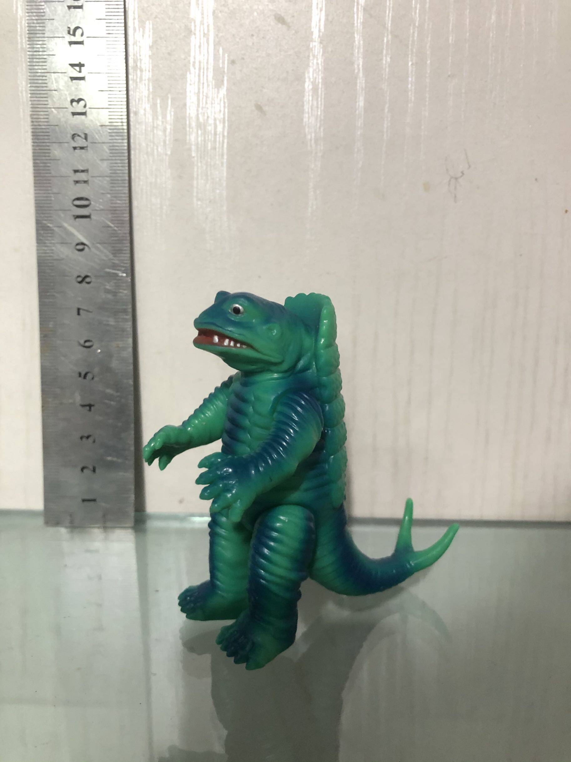 万代模型 公牛社复古 初代奥特曼 怪兽软胶  凯姆拉 10cm 稀有