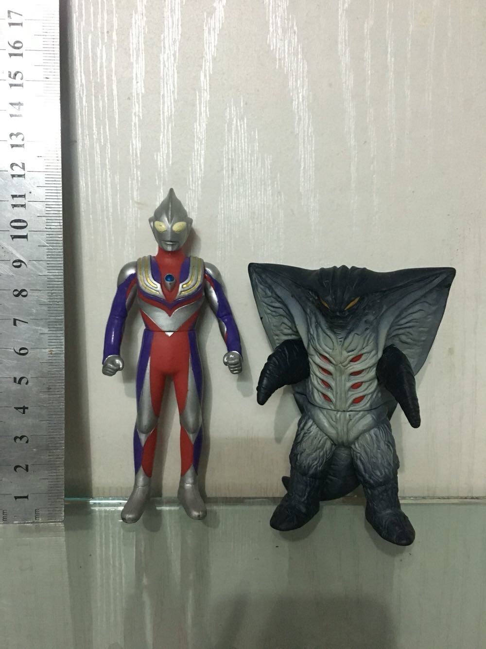 万代模型 奥特曼怪兽对决软胶 迪迦奥特曼对决加佐特11cm左右