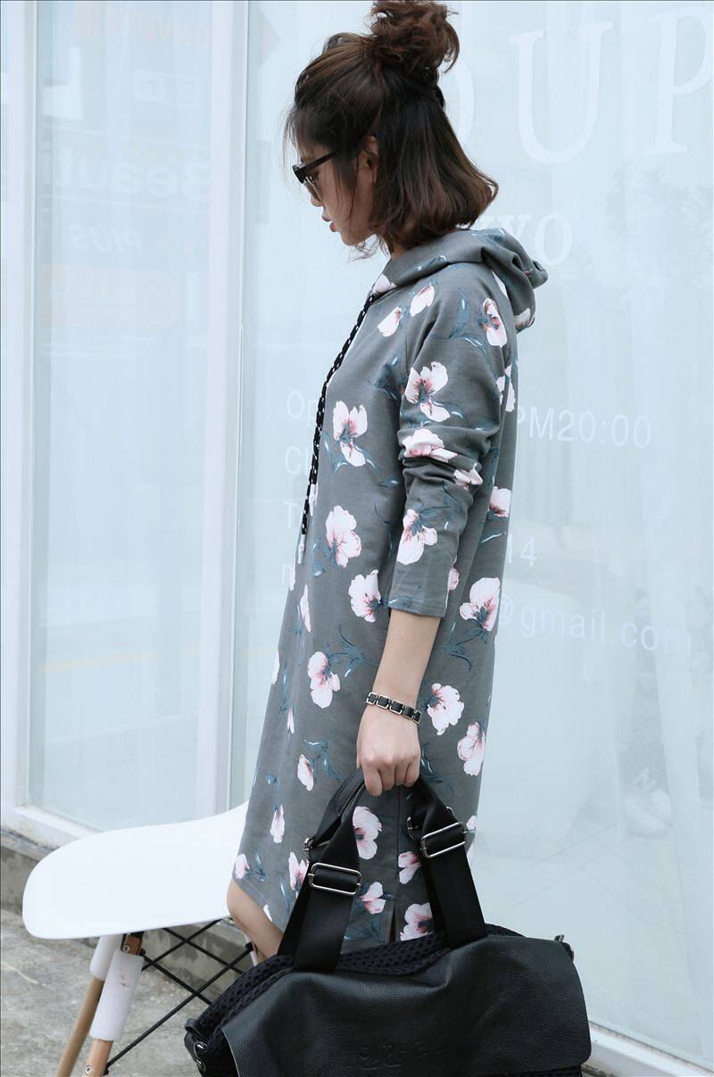 春秋季新款长袖连衣裙女中长款韩版宽松大码显瘦百搭连帽卫衣女