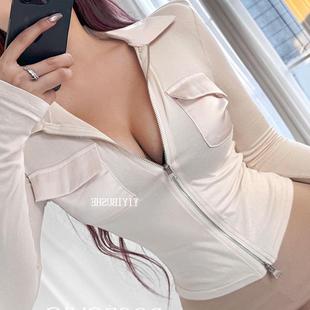 气质女人味翻领百搭紧身外套rc OnoevLE272性感显胸大
